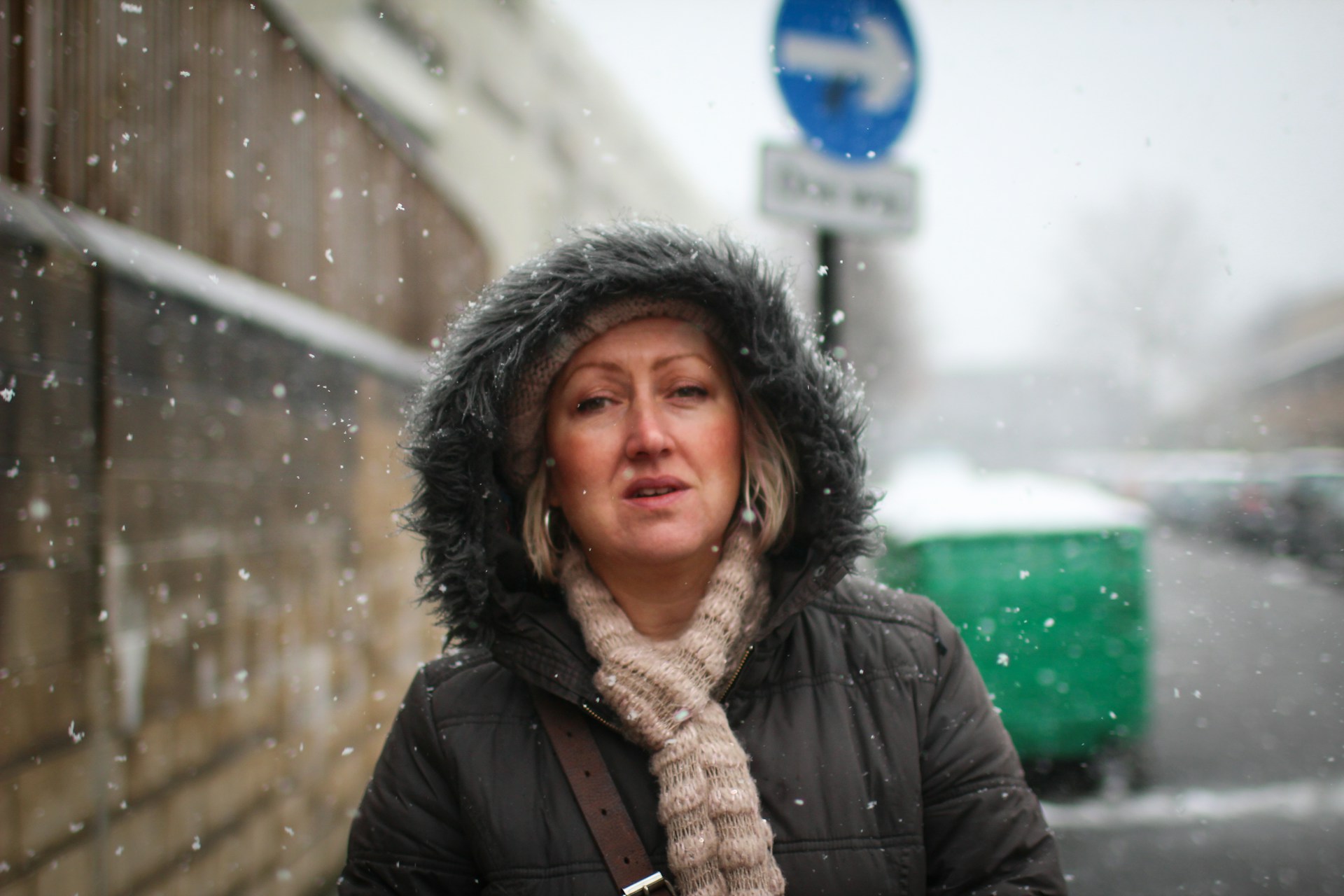 Comment porter sa doudoune haut de gamme avec style cet hiver ?